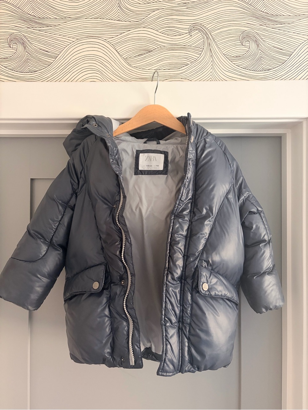 Zara Kids Hooded Puffer Jacket in Gray/Blue Size 4-5Y